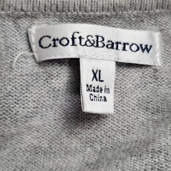 Croft & Barrow XL Gray Floral Cardigan Sweater - Picture 4 of 7